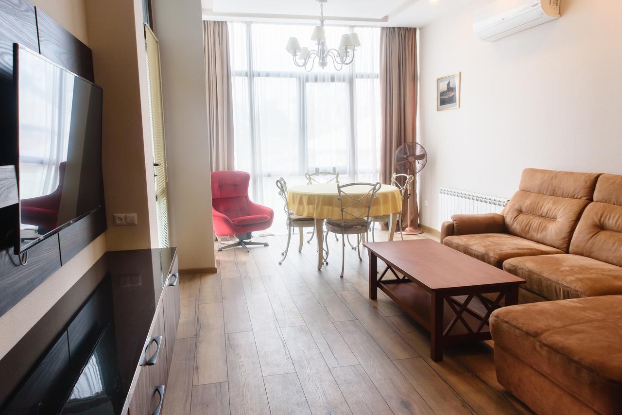 Boulevard apartment Batoumi Extérieur photo